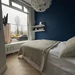 Lovely Small In 'de Pijp' Гостевой дом Амстердам