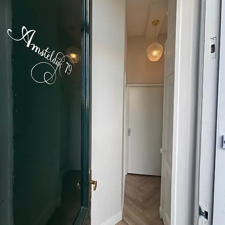 Гостевой дом Lovely Small In 'de Pijp'