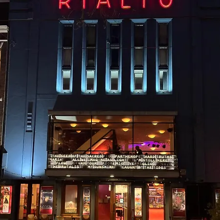 Lovely Small In 'de Pijp' 3*